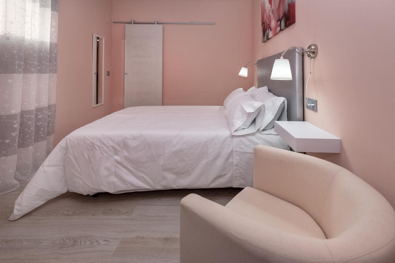 La Casina De Caceres Apartment Bagian luar foto